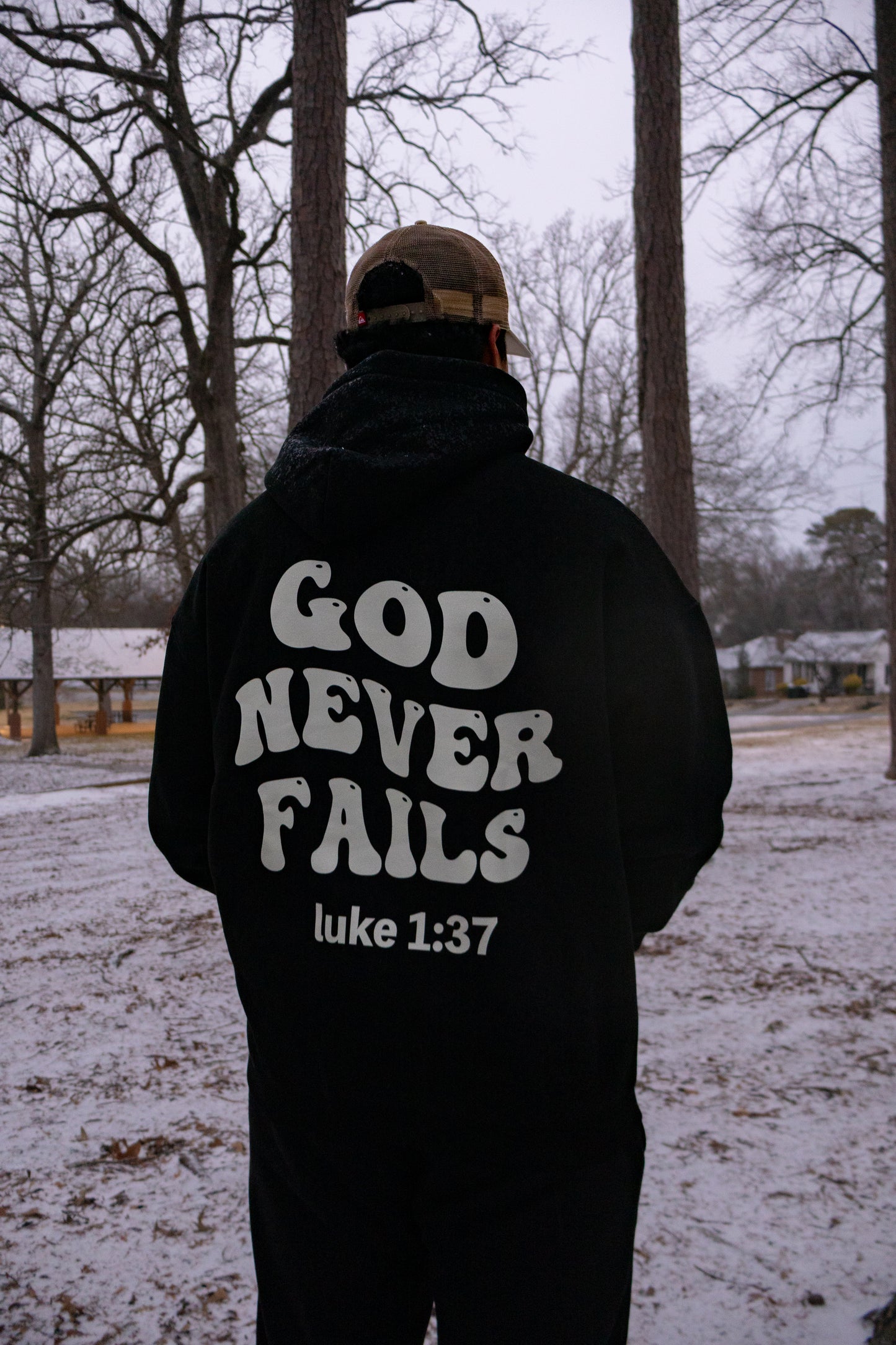 GOD NEVER FAILS - Cozy Fleece Hoodie